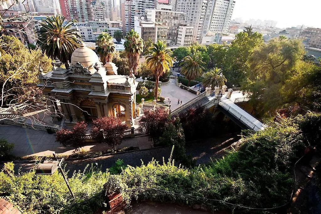 شقة Sunny, Spacious And Best Location كويتو